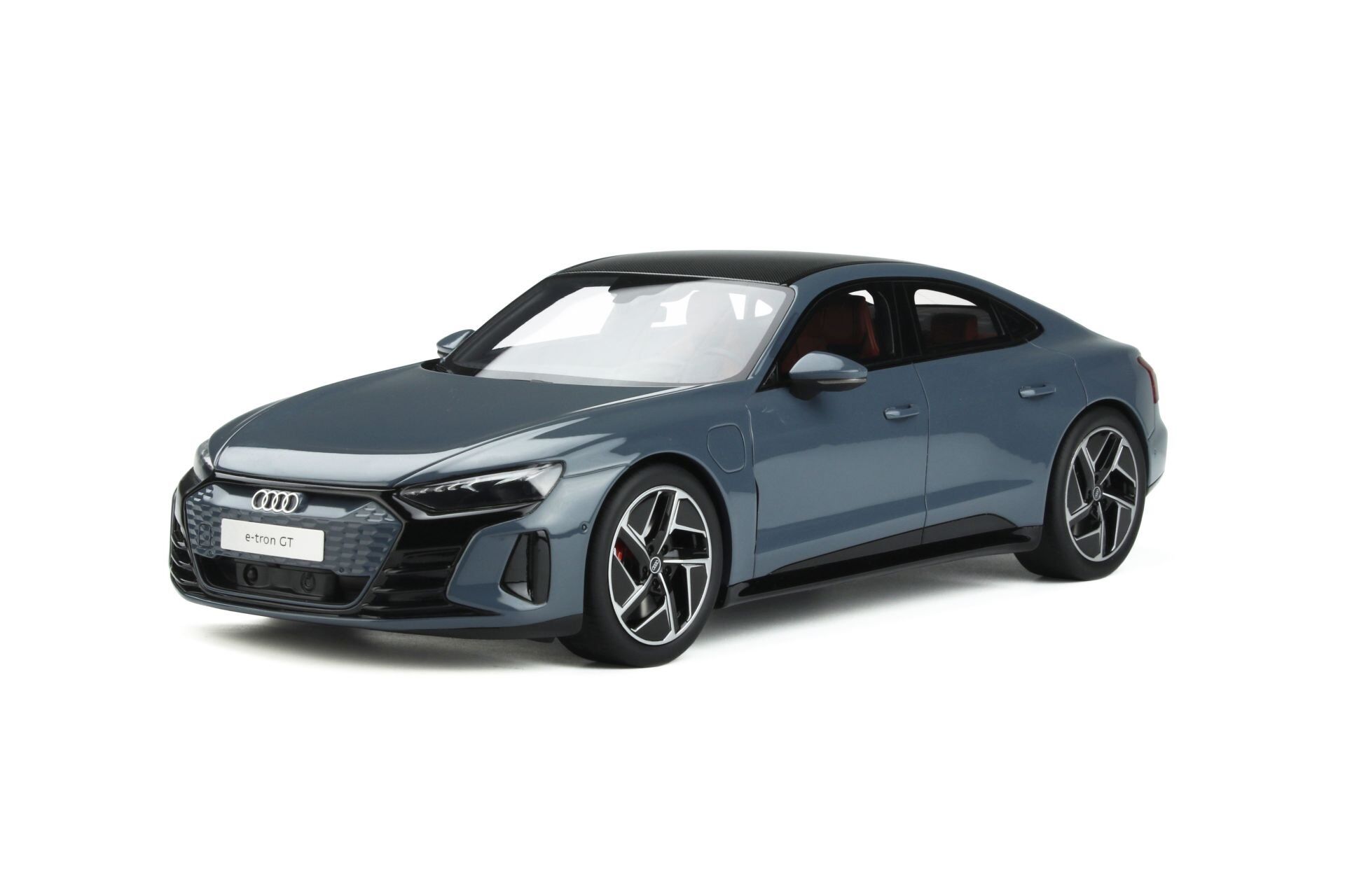 1/18 GT-SPIRIT - AUDI - GT RS E-TRON 2021