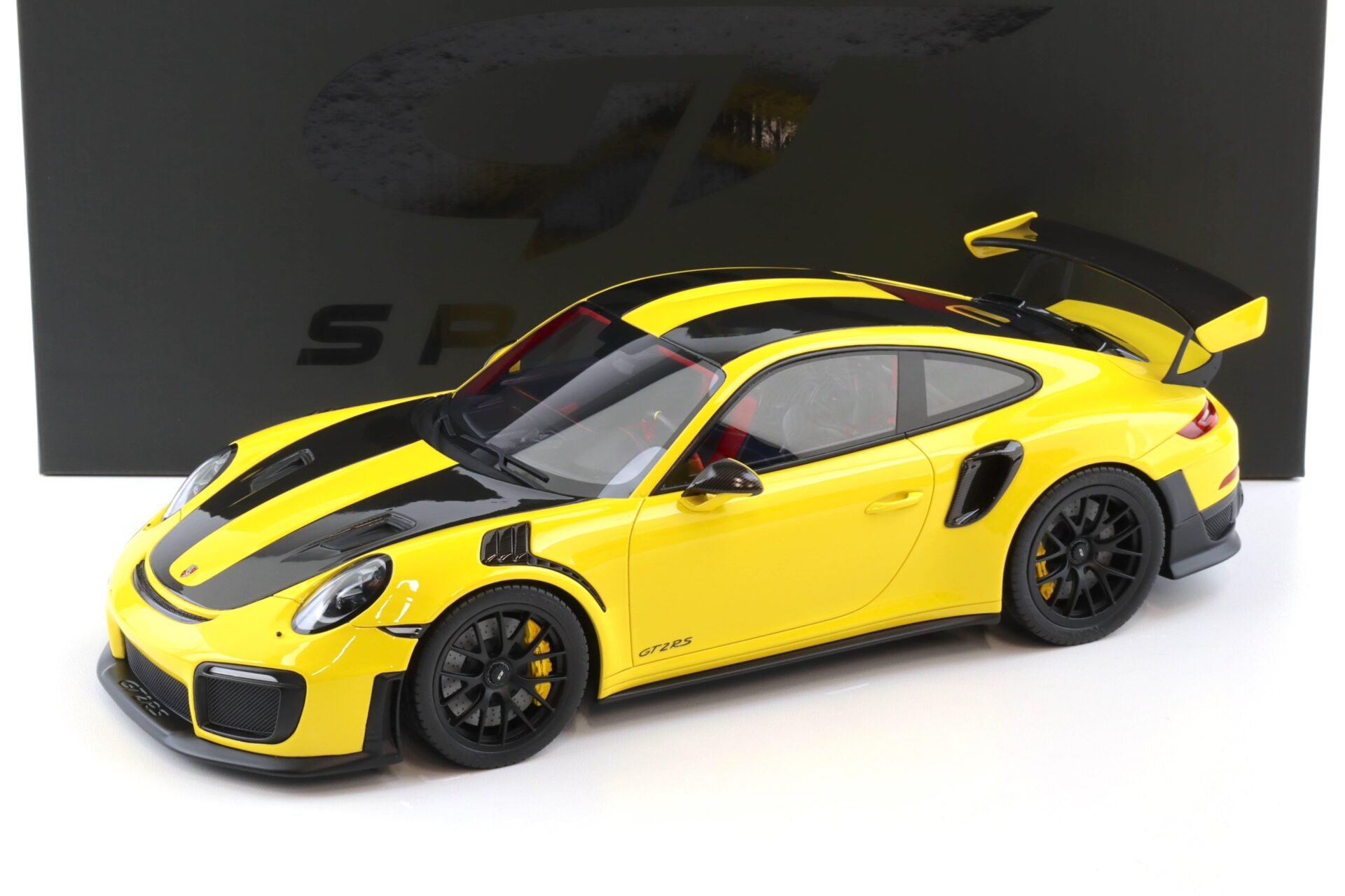 1/12 GT-SPIRIT - PORSCHE - 911 991-2 GT2 RS COUPE 2018 - GT535