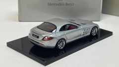 MINICHAMPS - MERCEDES BENZ - SLR MCLAREN