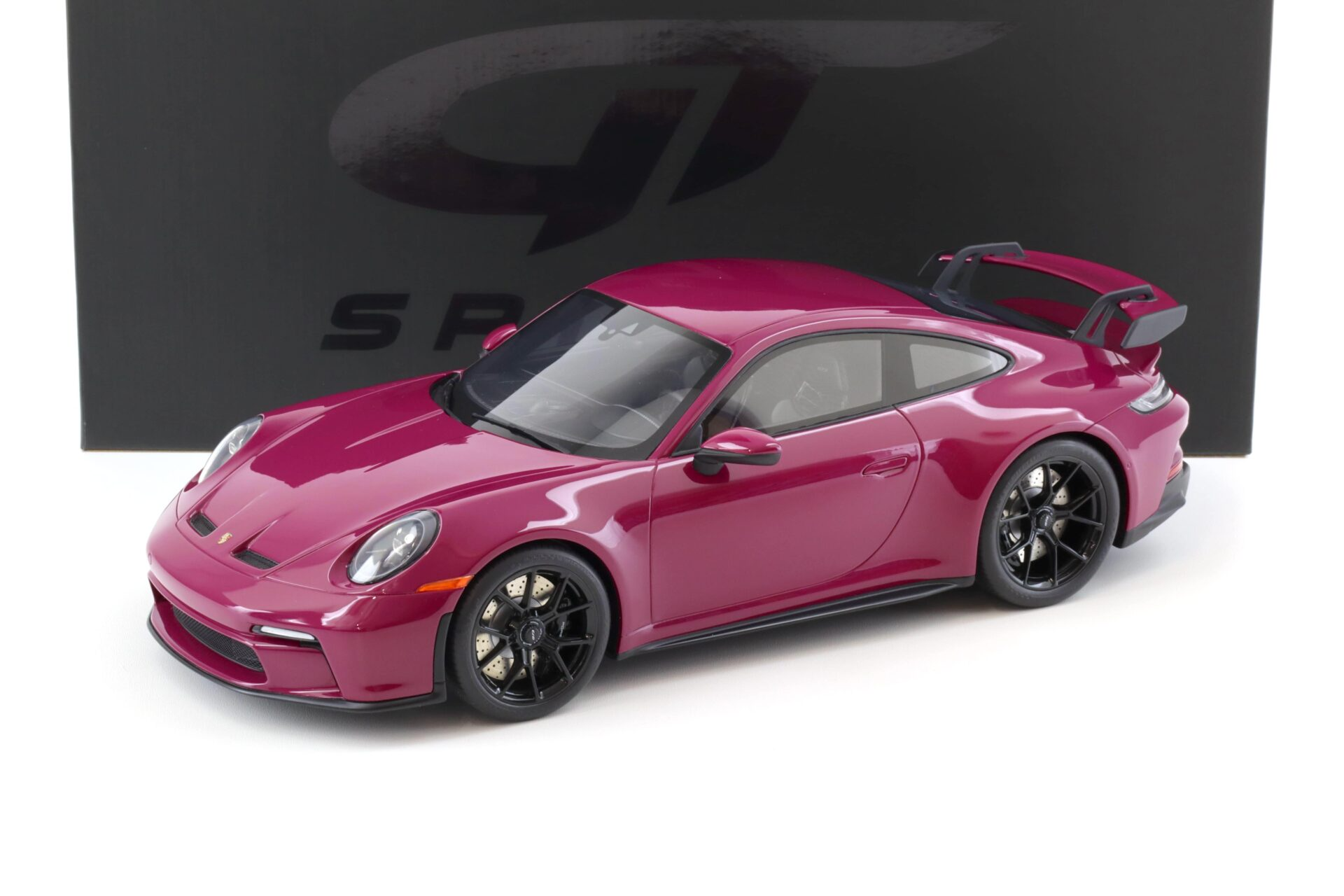 1/12 GT-SPIRIT Porsche 911 992 GT3 Coupe Ruby Star Neo 2021 - GT536
