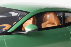 1/18 GT-SPIRIT - ASTON MARTIN - DB12 4.0L V8 COUPE 2023