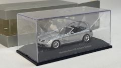 AUTOART - MERCEDES BENZ - SLR MCLAREN ROADSTER