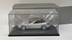 AUTOART - MERCEDES BENZ - SLR MCLAREN ROADSTER