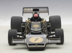 AUTOART - LOTUS - F1 72E N 1 SEASON 1973 E.FITTIPALDI - WITH DRIVER FIGURE