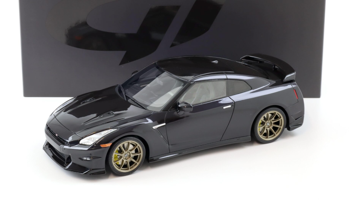 1/18 GT-SPIRIT - NISSAN R35 - GT-R T-SPEC TAKUMI EDITION COUPE 2024