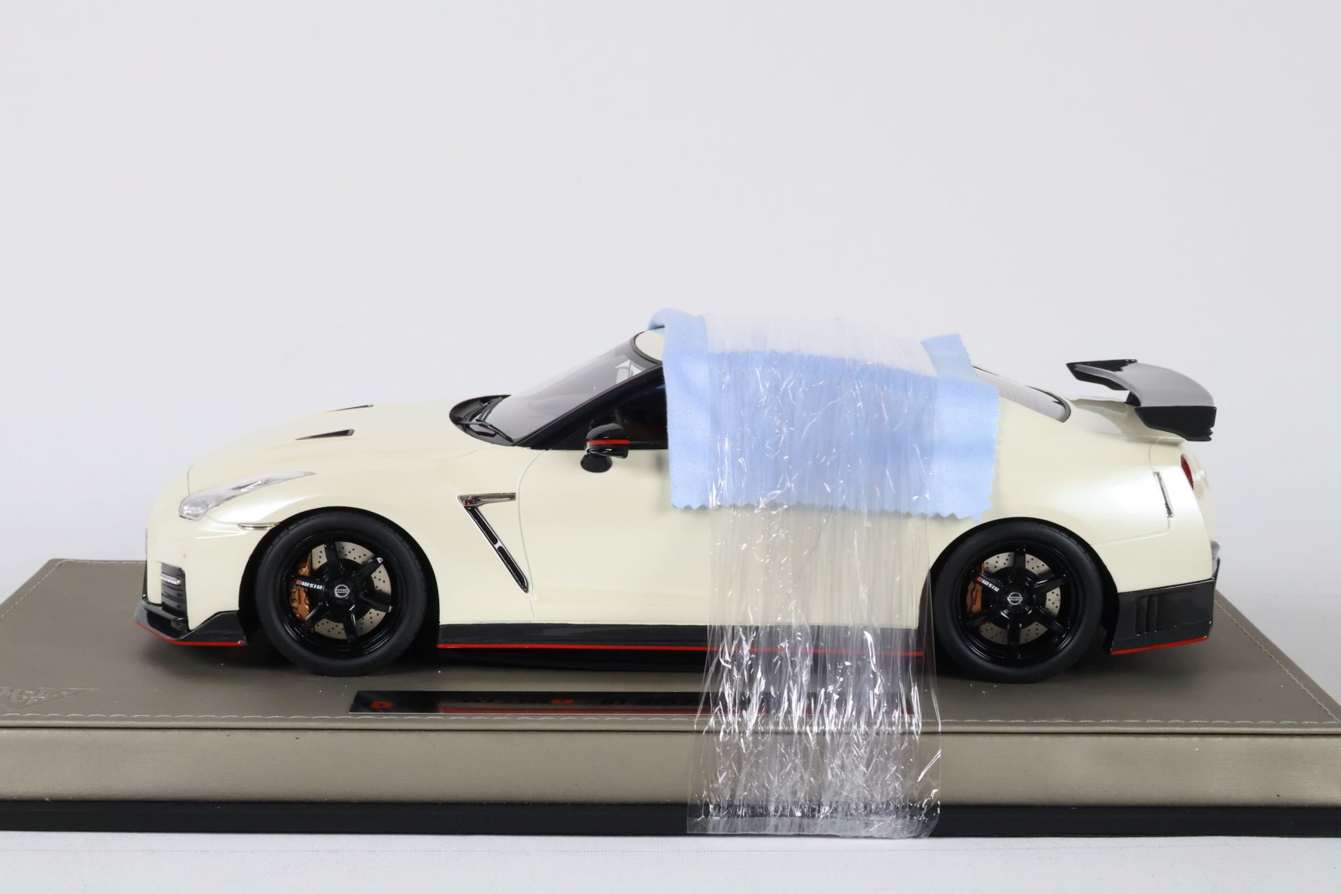 MAKE-UP - NISSAN GT-R (R35) NISMO 2017