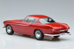 1/18 NOREV - VOLVO - P1800 1961