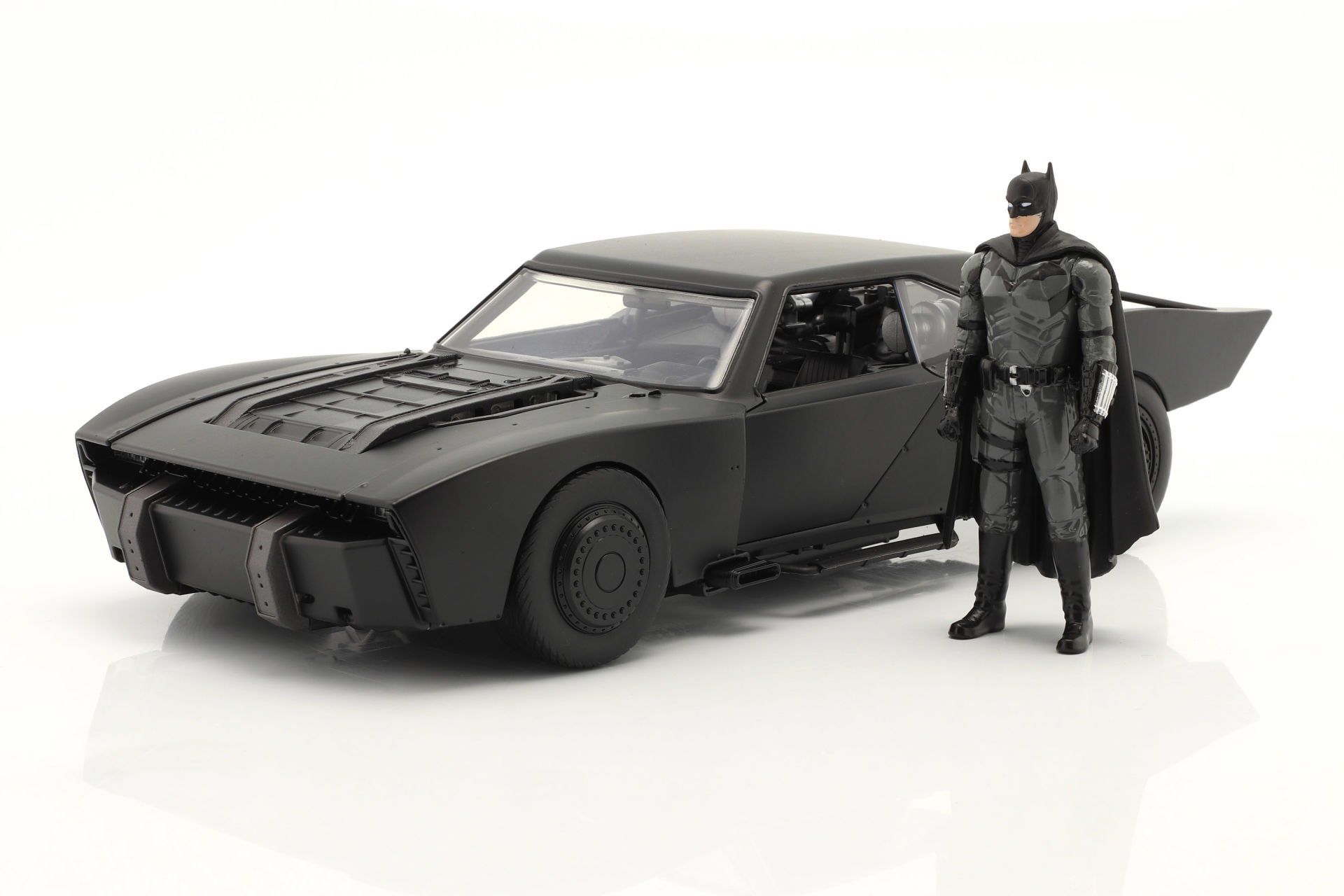 JADA - BATMAN - BATMOBILE WITH FIGURE 2022 - THE BATMAN MOVIE (IŞIKLI)