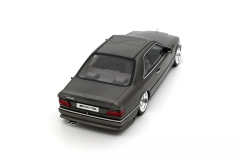 Ön Sipariş - 1/18 OTTO Mercedes-Benz C124 AMG ''Stance'' Anthracite Grey 2022 - OT1241