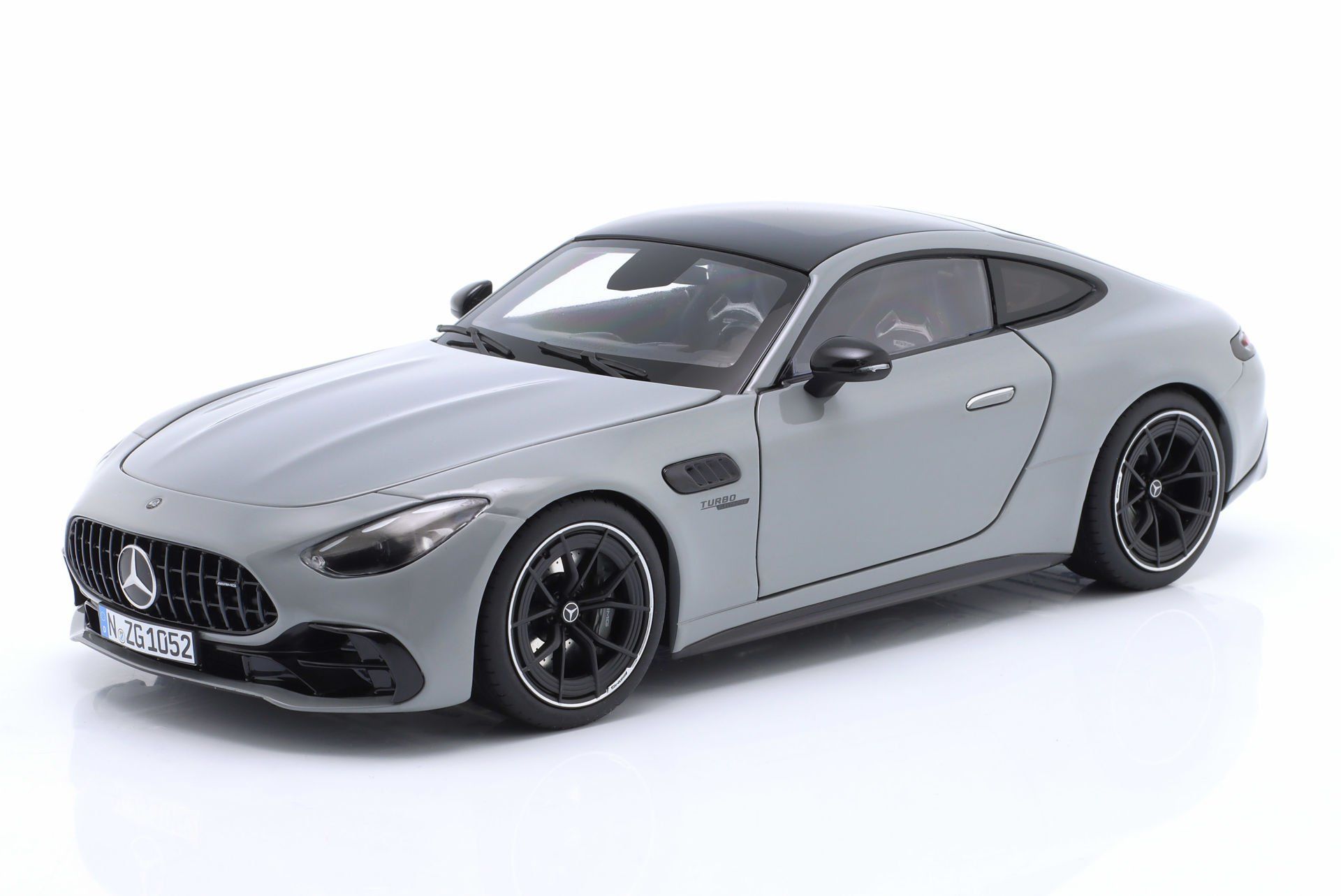 NZG - MERCEDES BENZ - AMG GT43 (C192) TURBO 2024