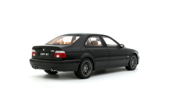 Ön Sipariş - 1/18 OTTO BMW E39 M5 BLACK SAPHIRE METALLIC 475 2000 - OT1338