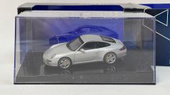AUTOART - PORSCHE - 911 997 CARRERA S 2005