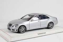 AUTOART - MERCEDES BENZ - S-CLASS S63 AMG 2008