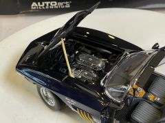 AUTOART - CHEVROLET - CORVETTE SPIDER MAKO SHARK 1961