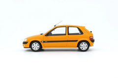 1/18 OTTO Citroën Saxo 1.4 BIC Phase 2 Orange Mango 2000 - OT1190