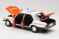 1/18 NOREV - MERCEDES BENZ - E-CLASS 200E (W123) NOTARZT AMBULANCE 1984