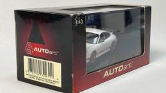 AUTOART - PORSCHE - 911 996 GT3 RS 2004