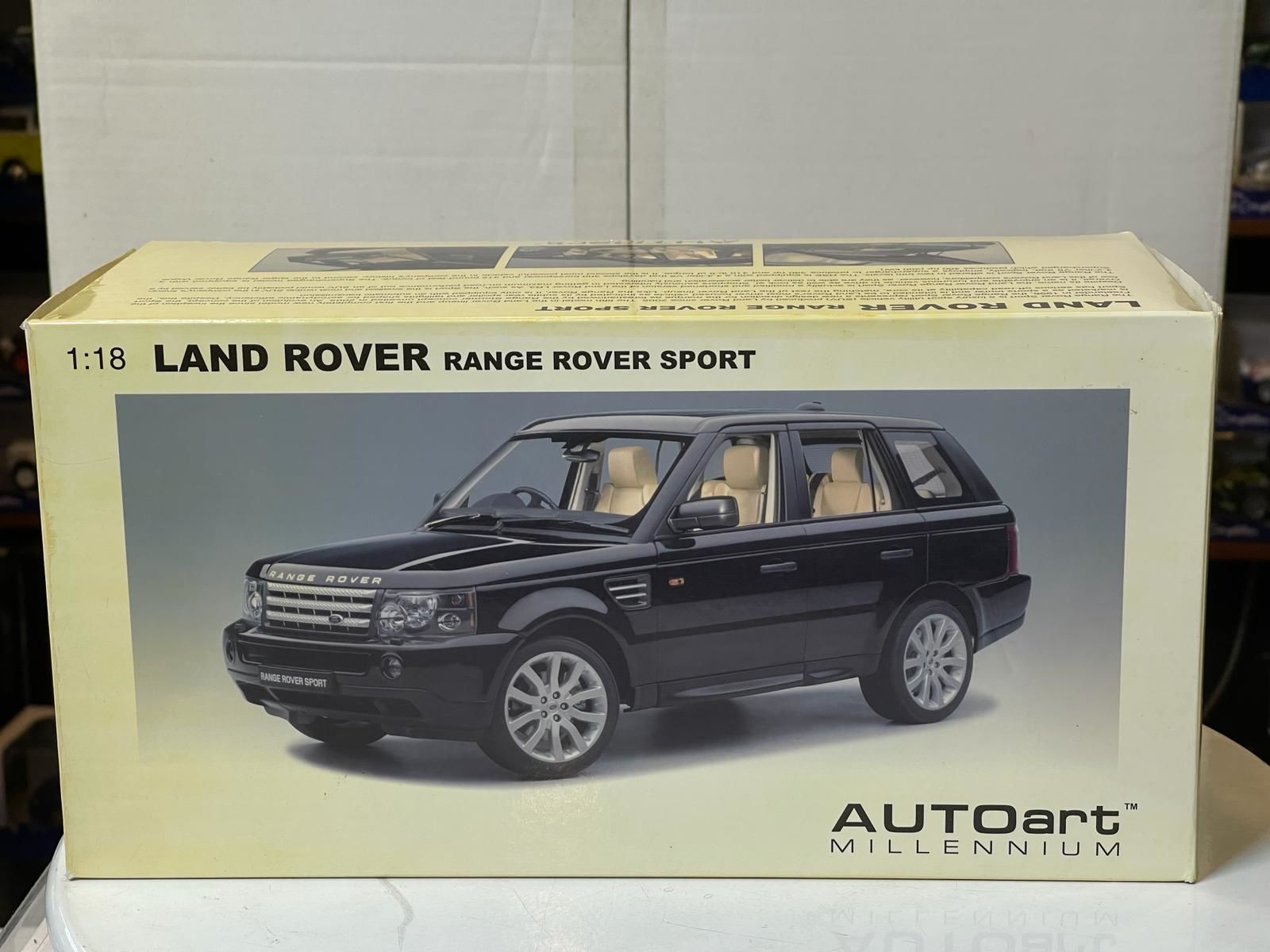 AUTOART - LAND ROVER - RANGE ROVER SPORT 2006