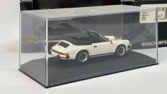 MINICHAMPS - PORSCHE - 911 SC CARRERA CABRIOLET 1983
