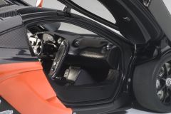 AUTOART - McLAREN - P1 GTR 2015