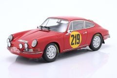 MATRIX SCALE MODELS - PORSCHE - 911S 2.0L COUPE N 219 3rd RALLY MONTECARLO 1967 VIC ELFORD - DAVID STONE