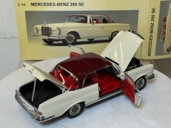 AUTOART - MERCEDES BENZ - 280SE COUPE 1968
