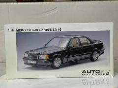 AUTOART - MERCEDES BENZ - 190E 2.3 16V 1986