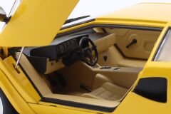 KK-SCALE - LAMBORGHINI - COUNTACH LP 5000S QV 1985