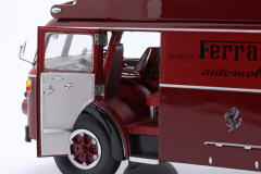 1/18 CMR - FIAT - 642RN2 TRUCK BARTOLETTI F1 FERRARI CAR TRANSPORTER 1957