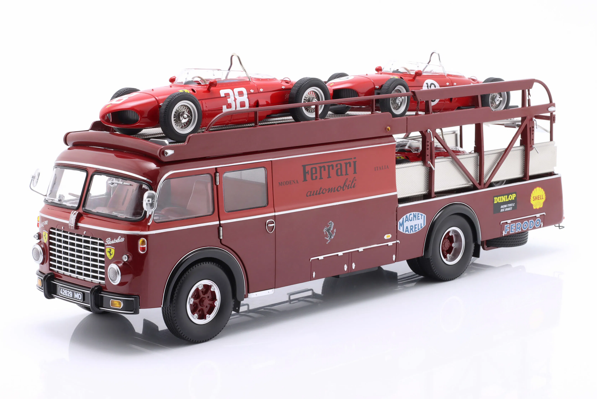 1/18 CMR - FIAT - 642RN2 TRUCK BARTOLETTI F1 FERRARI CAR TRANSPORTER 1957