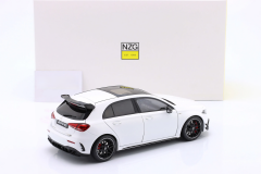 1/18 NZG - MERCEDES BENZ - A-CLASS A45S 4-MATIC AMG 2023