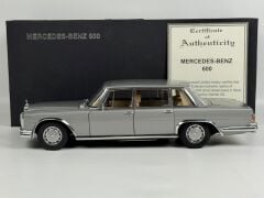 HATALI - 1/18 AUTOart Mercedes- Benz 600 SWB - Silver - 76191