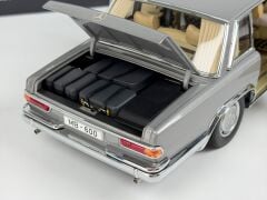 HATALI - 1/18 AUTOart Mercedes- Benz 600 SWB - Silver - 76191
