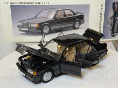 AUTOART - MERCEDES BENZ - 190E 2.3 16V 1986 - 76122
