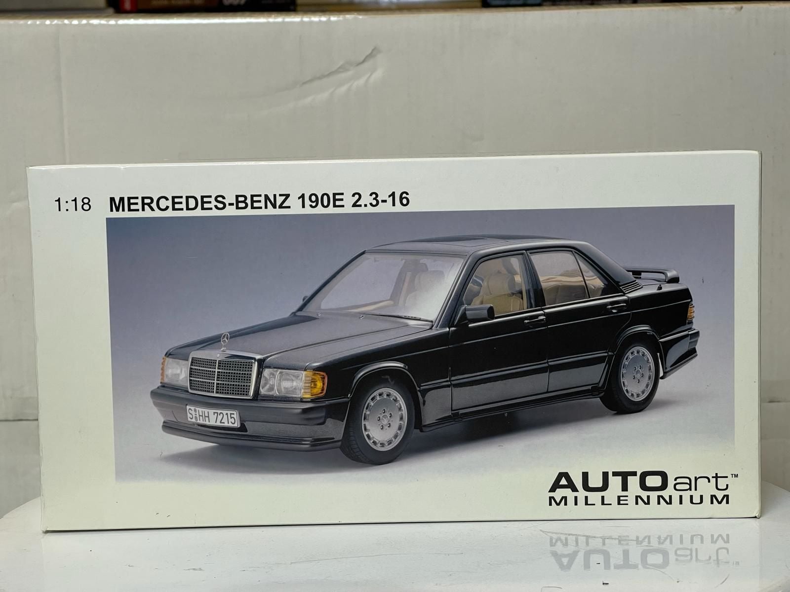AUTOART - MERCEDES BENZ - 190E 2.3 16V 1986 - 76122
