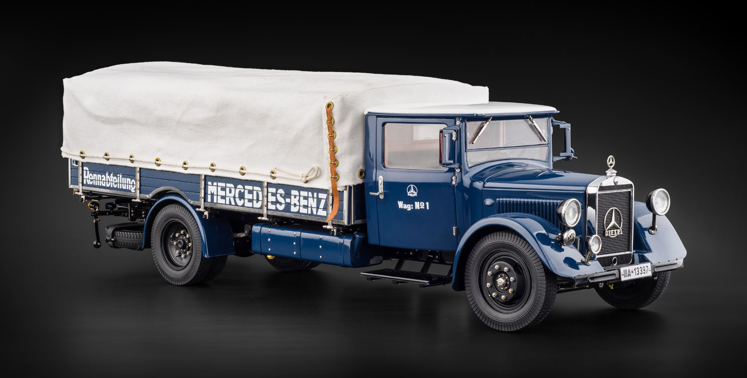 1/18 CMC Mercedes-Benz Racing Car Transporter LO 2750, 1934-1938 - M144