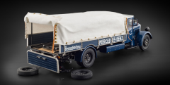 1/18 CMC Mercedes-Benz Racing Car Transporter LO 2750, 1934-1938 - M144