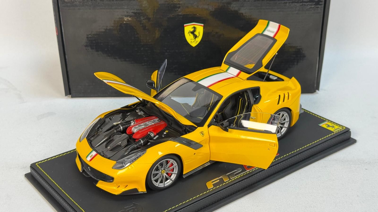 BBR MODELS - Ferrari F12 TDF yellow Tristrato