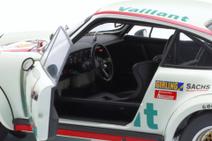 Ön Sipariş - 1/18 SCHUCO Kremer Porsche 934 RSR #6 European GT Championship Norisring 1976 Wollek - 450060200