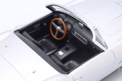 KK-SCALE - FERRARI - 250GT CALIFORNIA SPIDER WITH HARD-TOP 1960