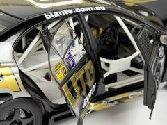 1/18 AUTOart & Biante - Holden VX Commodore Peter Brock/Baird Bathurst 2002 - 80263