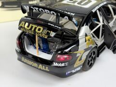1/18 AUTOart & Biante - Holden VX Commodore Peter Brock/Baird Bathurst 2002 - 80263