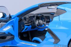 AUTOART - CHEVROLET - CORVETTE C8 Z51 STINGRAY SPIDER 2020