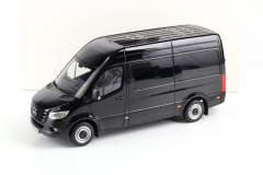 Ön Sipariş - 1/18 Norev Mercedes Sprinter Black - 183041