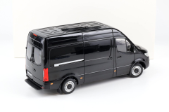 Ön Sipariş - 1/18 Norev Mercedes Sprinter Black - 183041