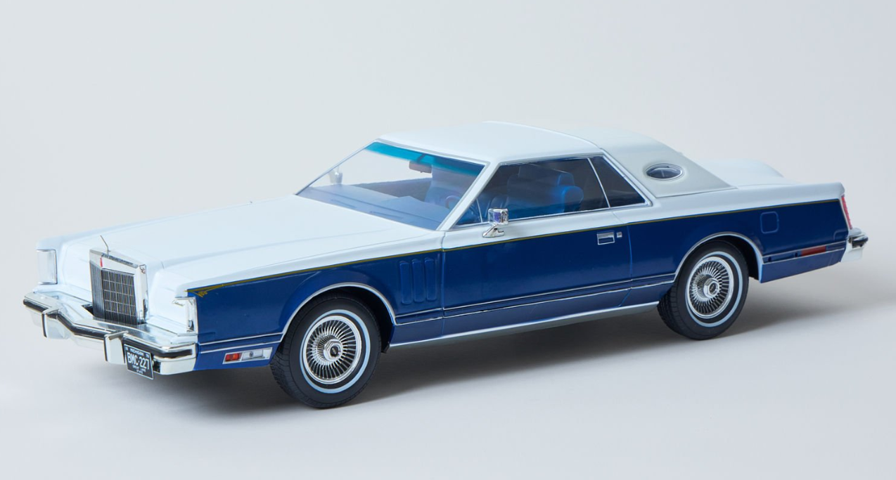 MCG -  Lincoln Continental Mark 1975