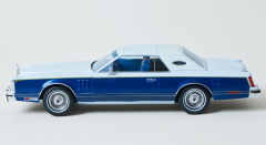 MCG -  Lincoln Continental Mark 1975