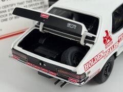 1/18 AUTOart & Biante - Holden LC Torana GTR XU-1. Peter Brock. 1971 Sandown 250 - 87166