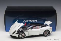 AUTOART - ASTON MARTIN - DB11 COUPE 2017