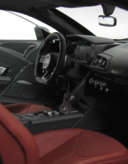 KYOSHO - AUDI - R8 V10 PLUS COUPE 2015